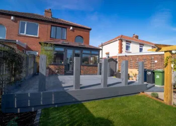 Redux raised grey composite patio - Composite Prime