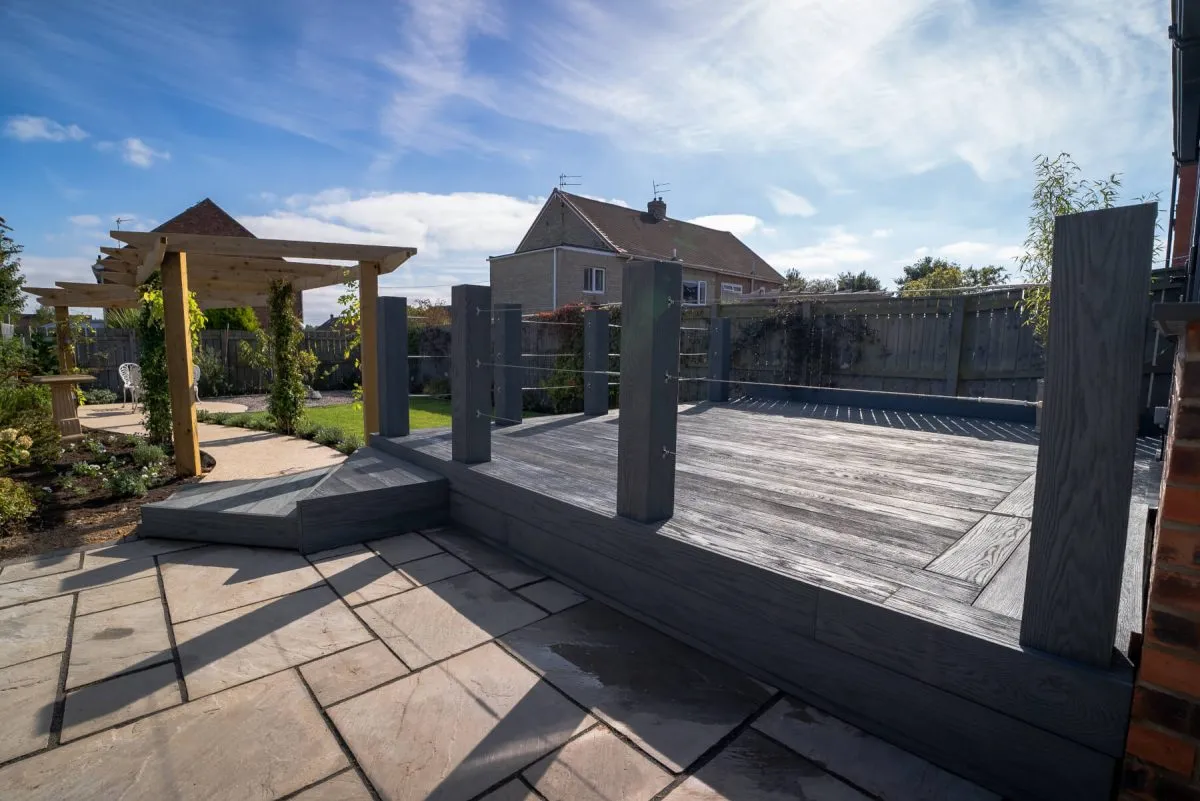 Redux raised patio in shade dusk - Composite Prime